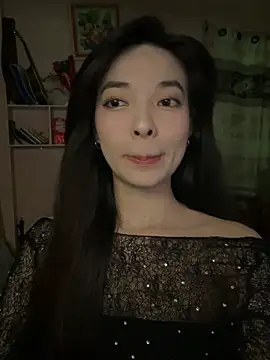 James kun online show from February 7, 2025, 6:02 pm