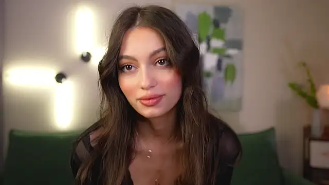 Snapshot of FirstOfFallen chatting on January 31, 2025, 12:40 pm FirstOfFallen online show from January 31, 2025, 12:40 pm