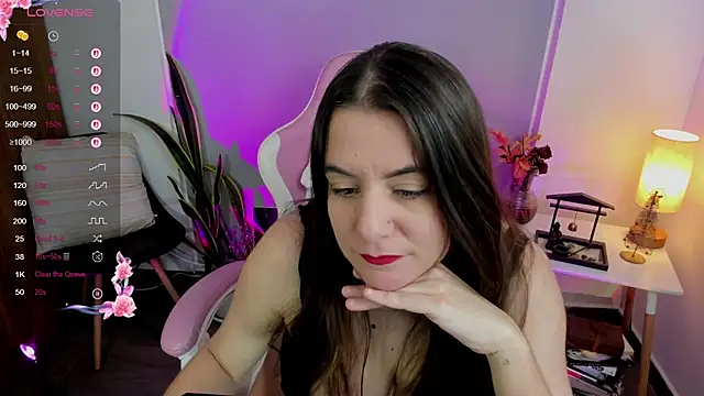 Tamara m  online show from November 27, 2025, 5:24 pm