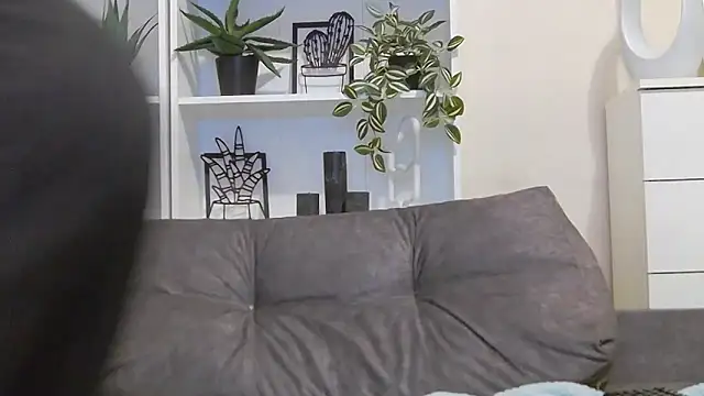 Snapshot of CalvinCay chatting on February 25, 2025, 8:00 pm CalvinCay online show from February 25, 2025, 8:00 pm