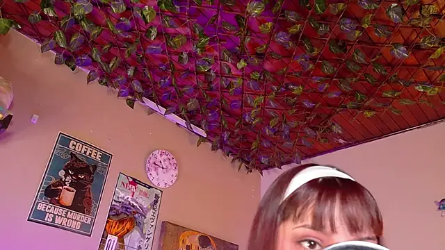 maryberry   online show from September 25, 2025, 3:45 am