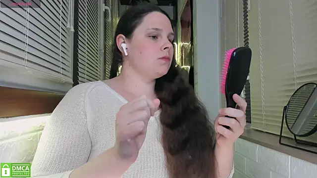 Candys booty online show from May 11, 2026, 9:45 pm