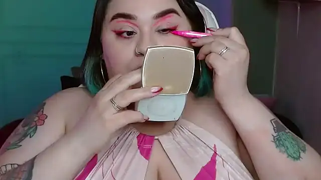 tiffany laurens online show from January 10, 2025, 9:02 am