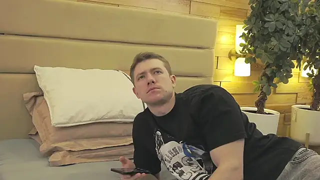 EthanPinkman online show from January 9, 2026, 4:30 am