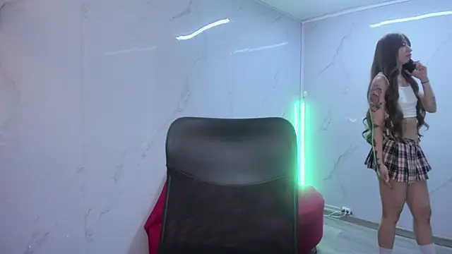 LilithCooperr  online show from March 16, 2026, 3:25 am