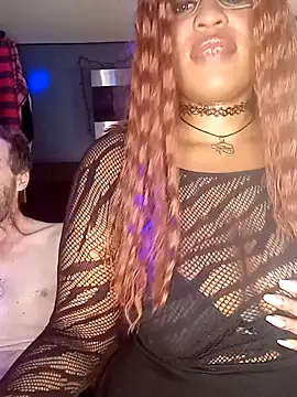 Snapshot of AmazonianMistress chatting on January 24, 2025, 6:35 pm AmazonianMistress online show from January 24, 2025, 6:35 pm