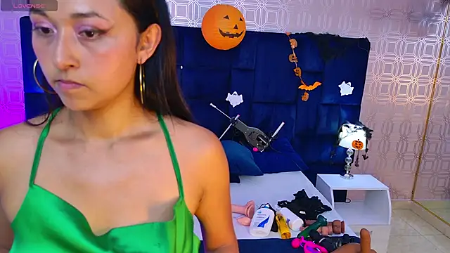 AnyLeonhard online show from October 22, 2025, 7:35 pm