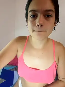 Snapshot of littlemelii chatting on May 6, 2026, 8:24 pm littlemelii online show from May 6, 2026, 8:24 pm