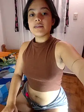 Snapshot of littlemelii chatting on May 7, 2026, 8:12 pm littlemelii online show from May 7, 2026, 8:12 pm