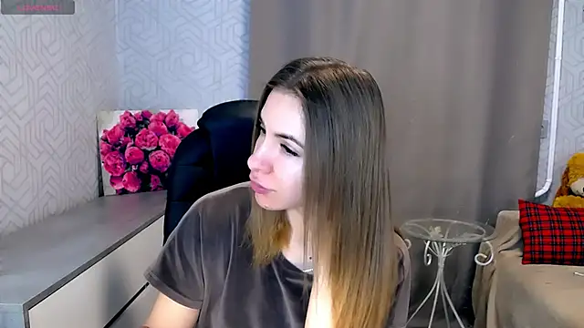 Naughty  Megan online show from February 20, 2025, 7:34 am
