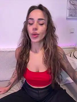 Snapshot of Alisa-Marie chatting on February 21, 2026, 9:22 am Alisa-Marie online show from February 21, 2026, 9:22 am