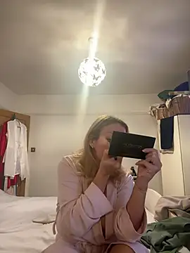 Snapshot of JodiSands chatting on February 7, 2025, 8:01 am JodiSands online show from February 7, 2025, 8:01 am
