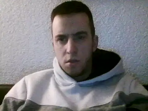 Snapshot of Drummer112 chatting on March 18, 2025, 9:43 pm Drummer112 online show from March 18, 2025, 9:43 pm