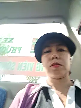 Snapshot of 2HotAsain4u chatting on October 12, 2025, 2:02 am 2HotAsain4u online show from October 12, 2025, 2:02 am