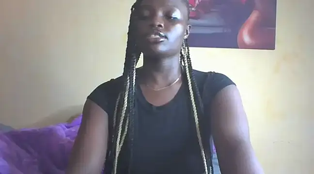 Snapshot of Mon_cherrie_ chatting on December 2, 2024, 1:09 am Mon cherrie online show from December 2, 2024, 1:09 am