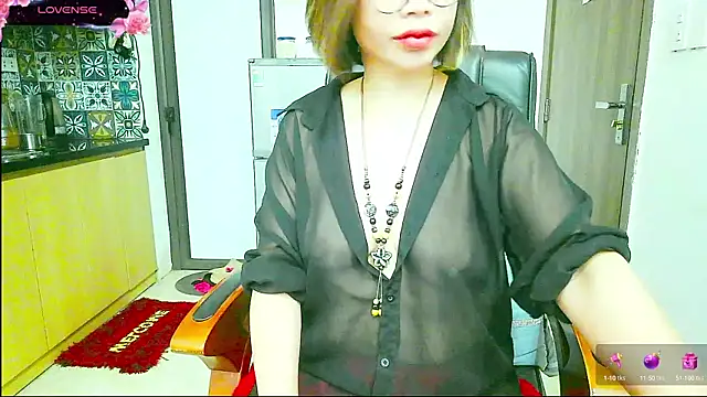 Miu-Le online show from September 16, 2025, 7:48 pm