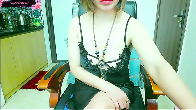 Miu-Le online show from September 27, 2025, 5:30 pm