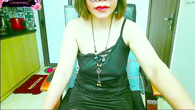 Miu-Le online show from September 11, 2025, 6:19 pm