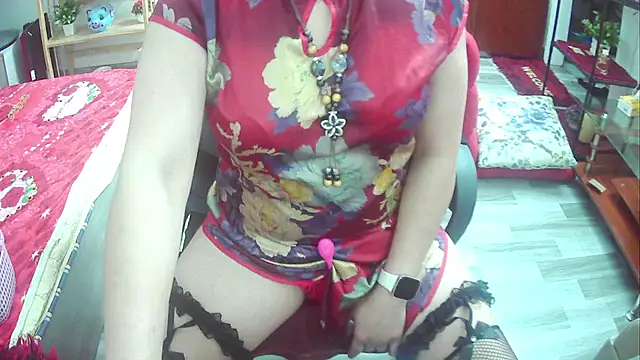 Miu-Le online show from March 6, 2025, 9:47 am