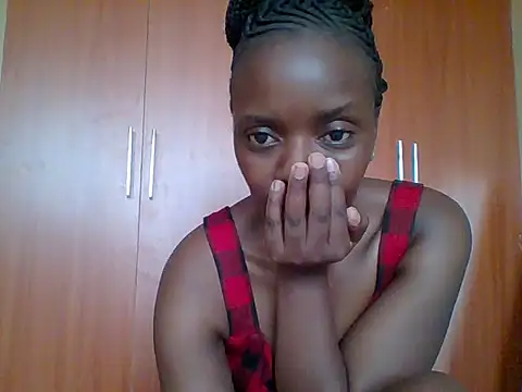 Snapshot of sexy_darleen23 chatting on September 12, 2025, 10:37 am sexy darleen23 online show from September 12, 2025, 10:37 am