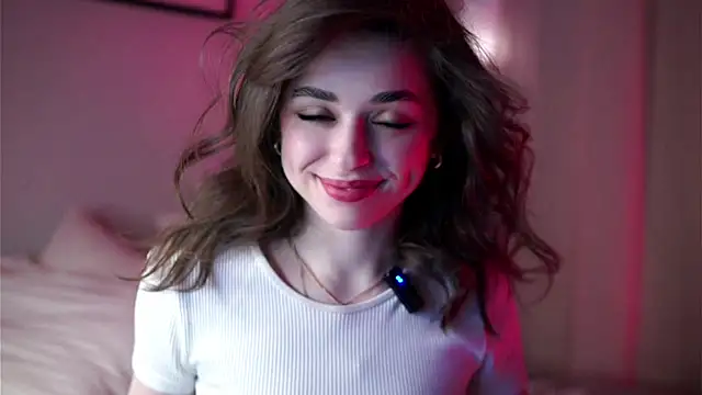 EstherMitchel online show from March 6, 2025, 1:16 am