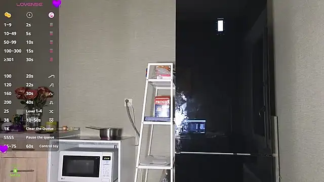 RinaBlondie online show from February 18, 2025, 6:15 pm
