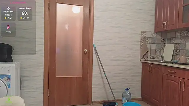 RinaBlondie online show from September 23, 2025, 6:15 pm