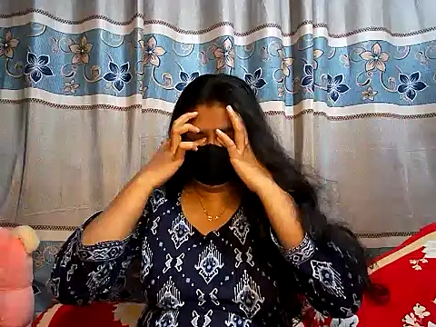 A-sweetgirl online show from March 2, 2025, 1:09 pm