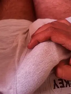 Khankab708259 online show from April 10, 2026, 9:38 am