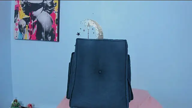 Snapshot of _luna__sweet_ chatting on February 24, 2026, 6:20 pm luna sweet online show from February 24, 2026, 6:20 pm