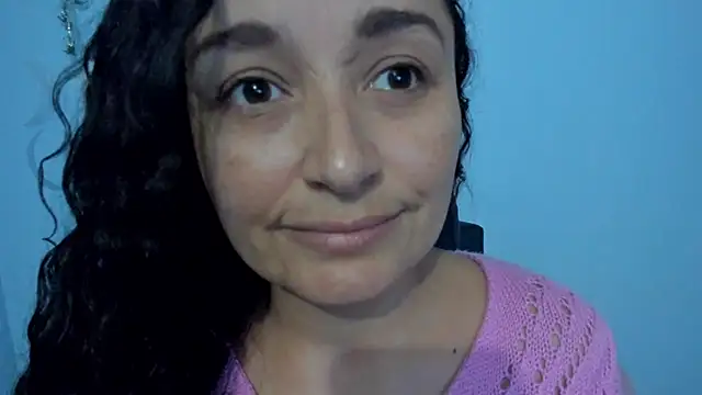  luna  sweet  online show from September 10, 2025, 1:15 am