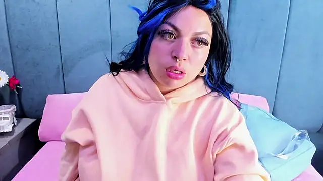 Cocoo Nuth online show from February 6, 2026, 3:02 am