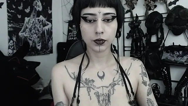 n0sferatus   online show from July 28, 2026, 4:20 am