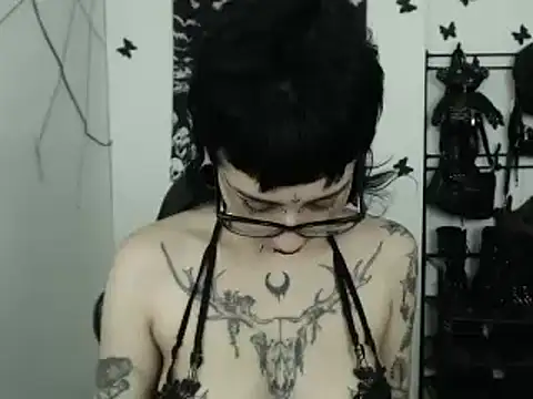 Snapshot of n0sferatus__ chatting on October 11, 2025, 2:56 am n0sferatus online show from October 11, 2025, 2:56 am