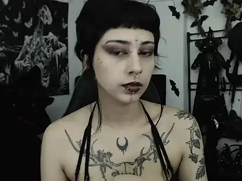 n0sferatus   online show from June 26, 2026, 2:50 am