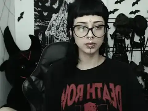 n0sferatus   online show from March 11, 2026, 3:22 am