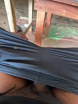 Snapshot of Black-mamba-madingo chatting on September 26, 2025, 11:06 am Black-mamba-madingo online show from September 26, 2025, 11:06 am