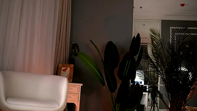 Snapshot of KellyMathews chatting on October 29, 2025, 3:16 am KellyMathews online show from October 29, 2025, 3:16 am