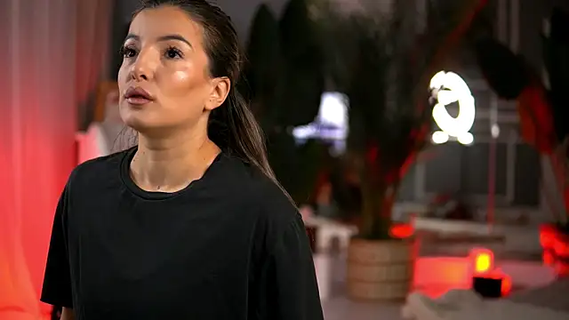 Snapshot of KellyMathews chatting on September 18, 2025, 1:52 am KellyMathews online show from September 18, 2025, 1:52 am