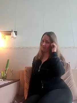 Evelina cute online show from March 8, 2026, 9:56 am