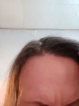 Snapshot of Evelina_cute chatting on February 15, 2026, 12:59 pm Evelina cute online show from February 15, 2026, 12:59 pm