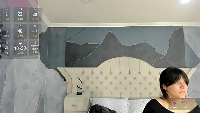 AmberGreyy  online show from September 23, 2025, 4:47 pm