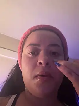 Snapshot of DhaTruth chatting on December 2, 2024, 7:55 pm DhaTruth online show from December 2, 2024, 7:55 pm