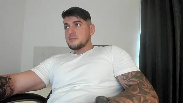 Snapshot of Teilor_Creed chatting on October 1, 2025, 8:13 pm Teilor Creed online show from October 1, 2025, 8:13 pm