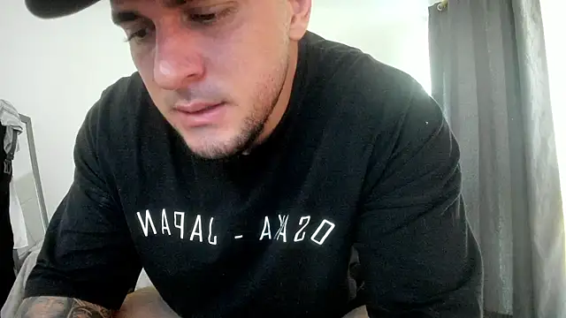 Snapshot of Teilor_Creed chatting on October 21, 2025, 7:13 pm Teilor Creed online show from October 21, 2025, 7:13 pm