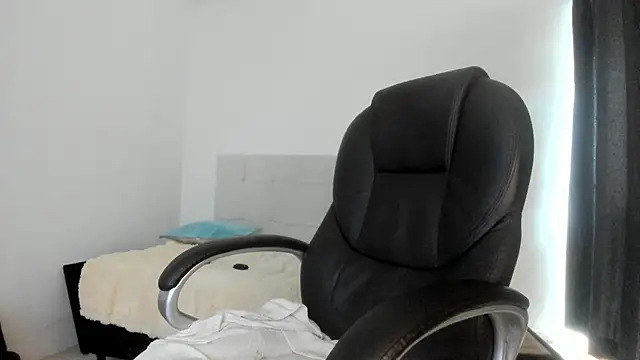 Snapshot of Teilor_Creed chatting on October 2, 2025, 8:01 pm Teilor Creed online show from October 2, 2025, 8:01 pm