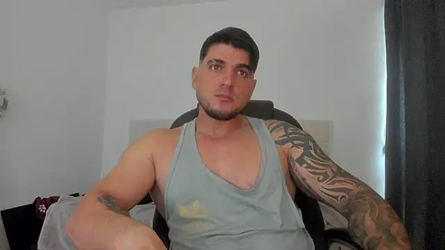 Snapshot of Teilor_Creed chatting on October 17, 2025, 6:10 pm Teilor Creed online show from October 17, 2025, 6:10 pm