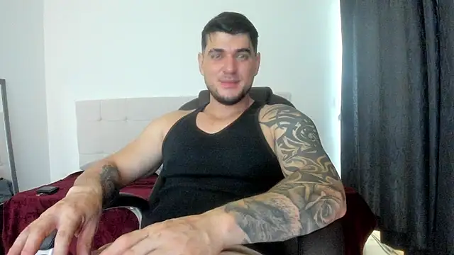 Teilor Creed online show from November 3, 2025, 7:06 pm