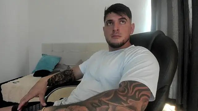 Snapshot of Teilor_Creed chatting on September 30, 2025, 8:15 pm Teilor Creed online show from September 30, 2025, 8:15 pm