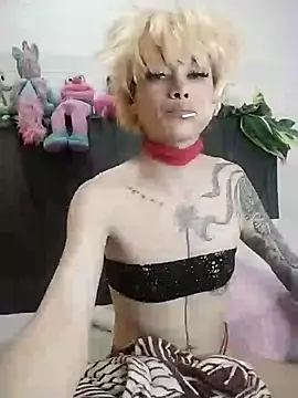 Snapshot of Devilnia9 chatting on September 20, 2025, 6:13 pm Devilnia9 online show from September 20, 2025, 6:13 pm